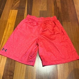 Under Armour Boy's XL Short